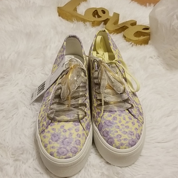 RELISTED IN CLOSET!!!!!!! - Picture 10 of 14